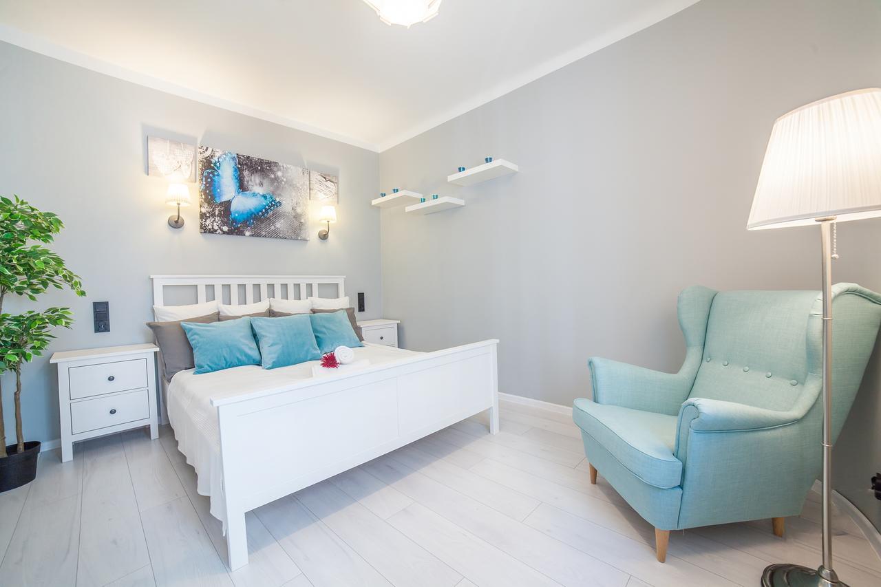 Apartments Madelaine Warsaw By Noclegi Renters Екстер'єр фото