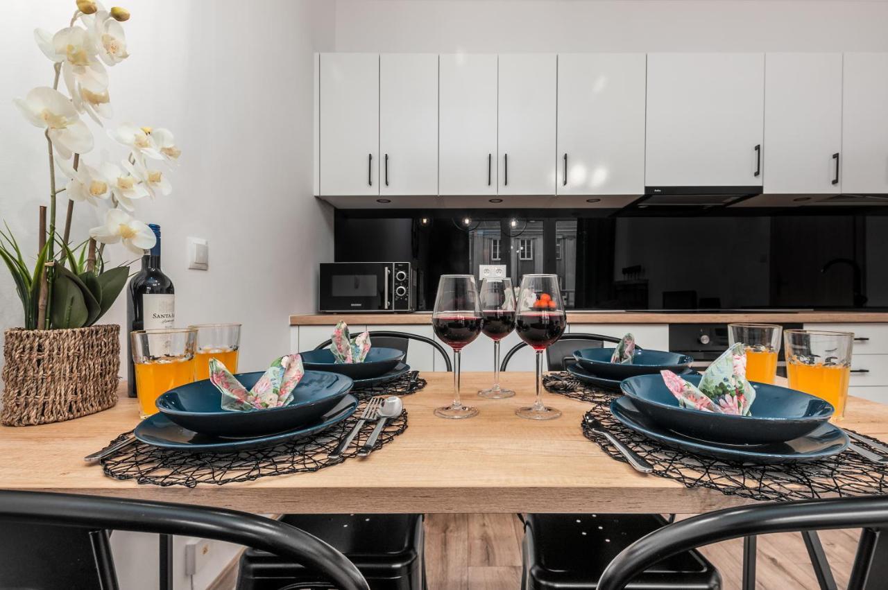 Apartments Madelaine Warsaw By Noclegi Renters Екстер'єр фото