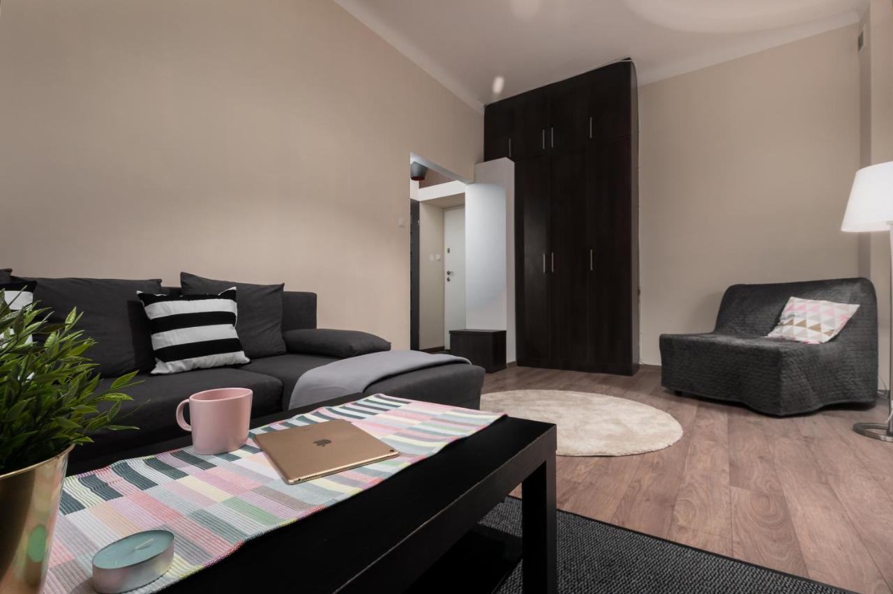 Apartments Madelaine Warsaw By Noclegi Renters Екстер'єр фото