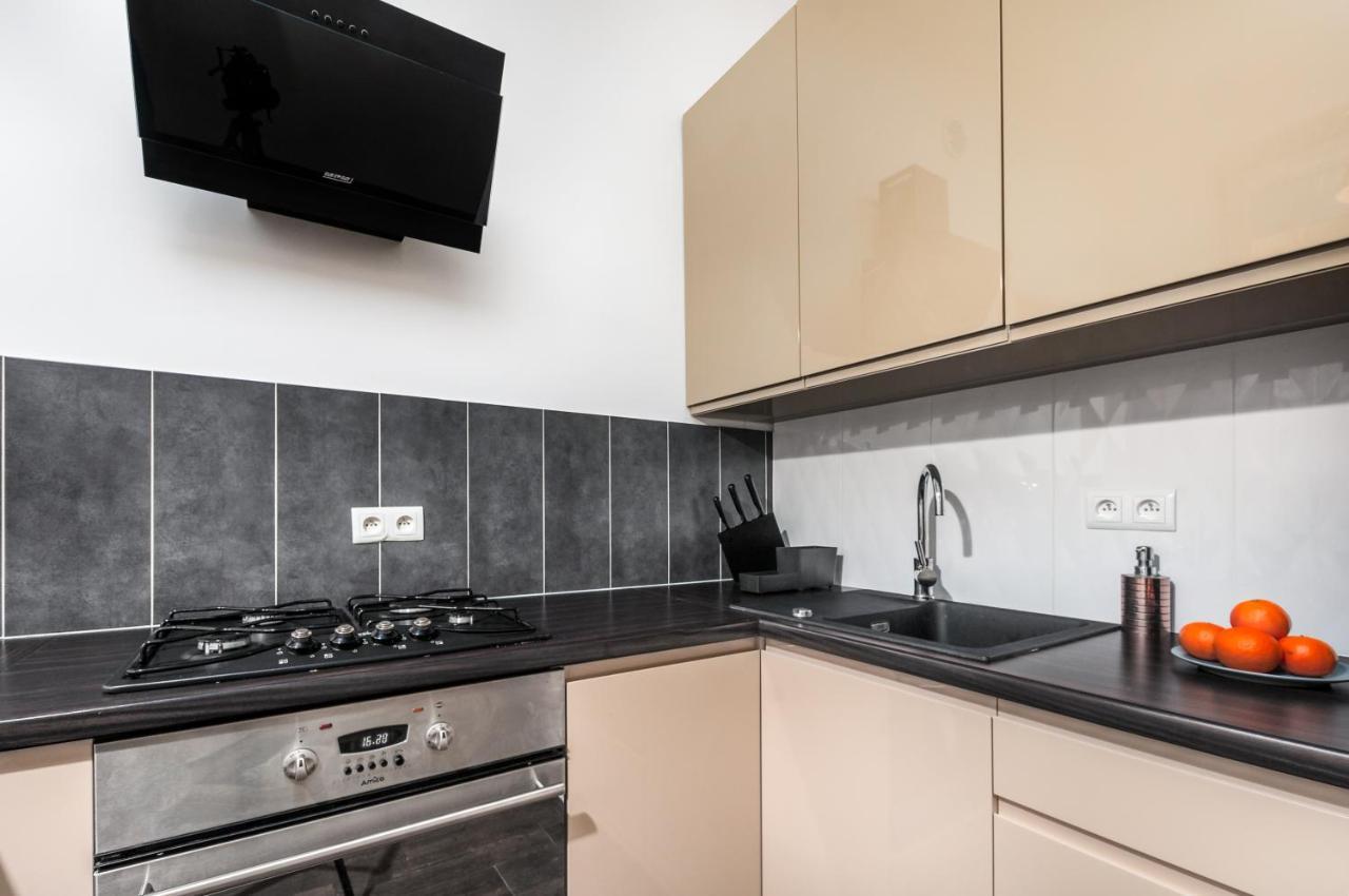 Apartments Madelaine Warsaw By Noclegi Renters Екстер'єр фото